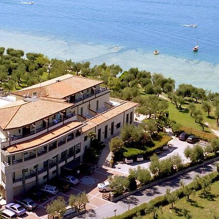 Hotel Ideal Sirmione Bilik gambar