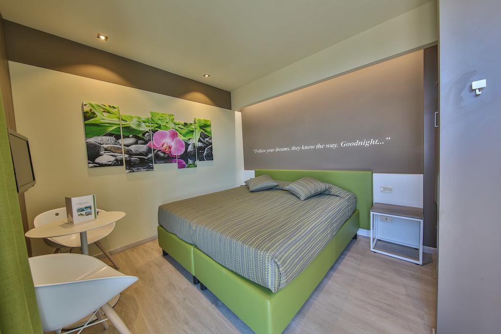 Hotel Ideal Sirmione Luaran gambar