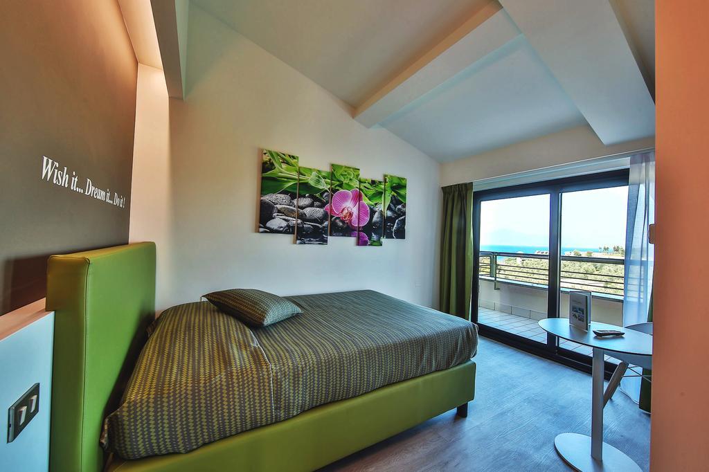 Hotel Ideal Sirmione Luaran gambar