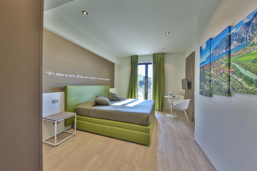 Hotel Ideal Sirmione Luaran gambar