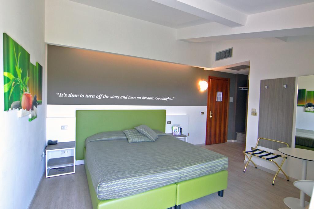 Hotel Ideal Sirmione Luaran gambar